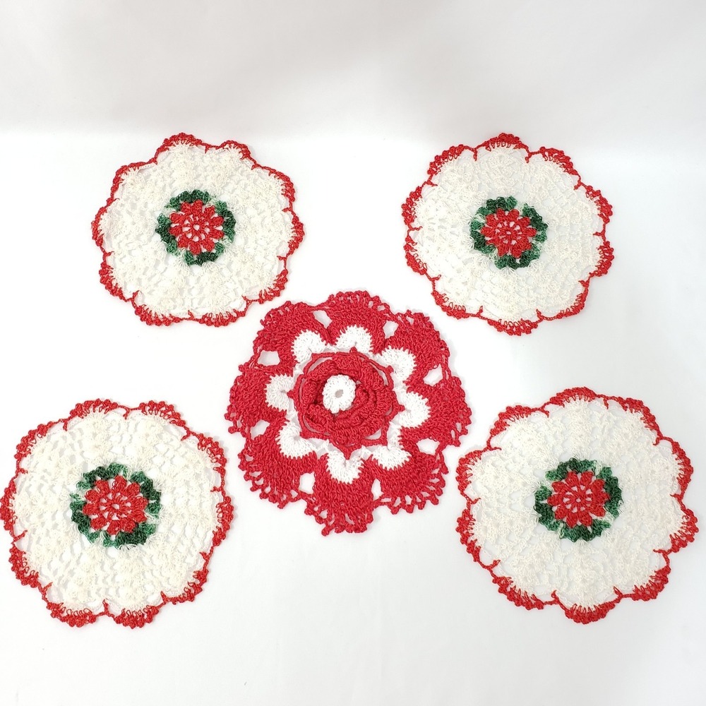 Vintage Crochet Doilies Red White Green 7 Inches Set Of 5